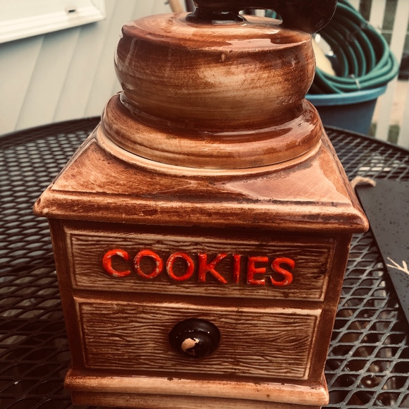 Vintage McCoy USA Coffee Grinder cookie Jar
